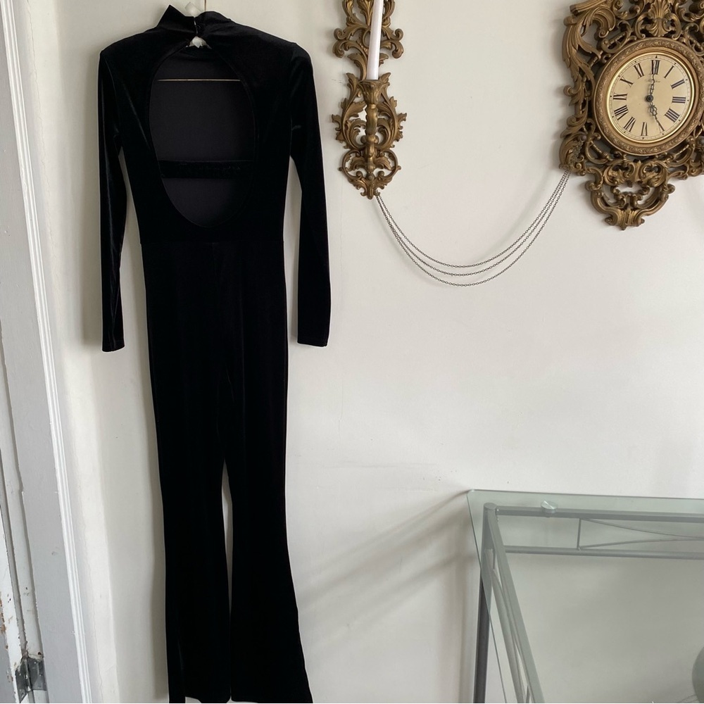 BLACK VELVET JUMPSUIT - Picture 3 of 10